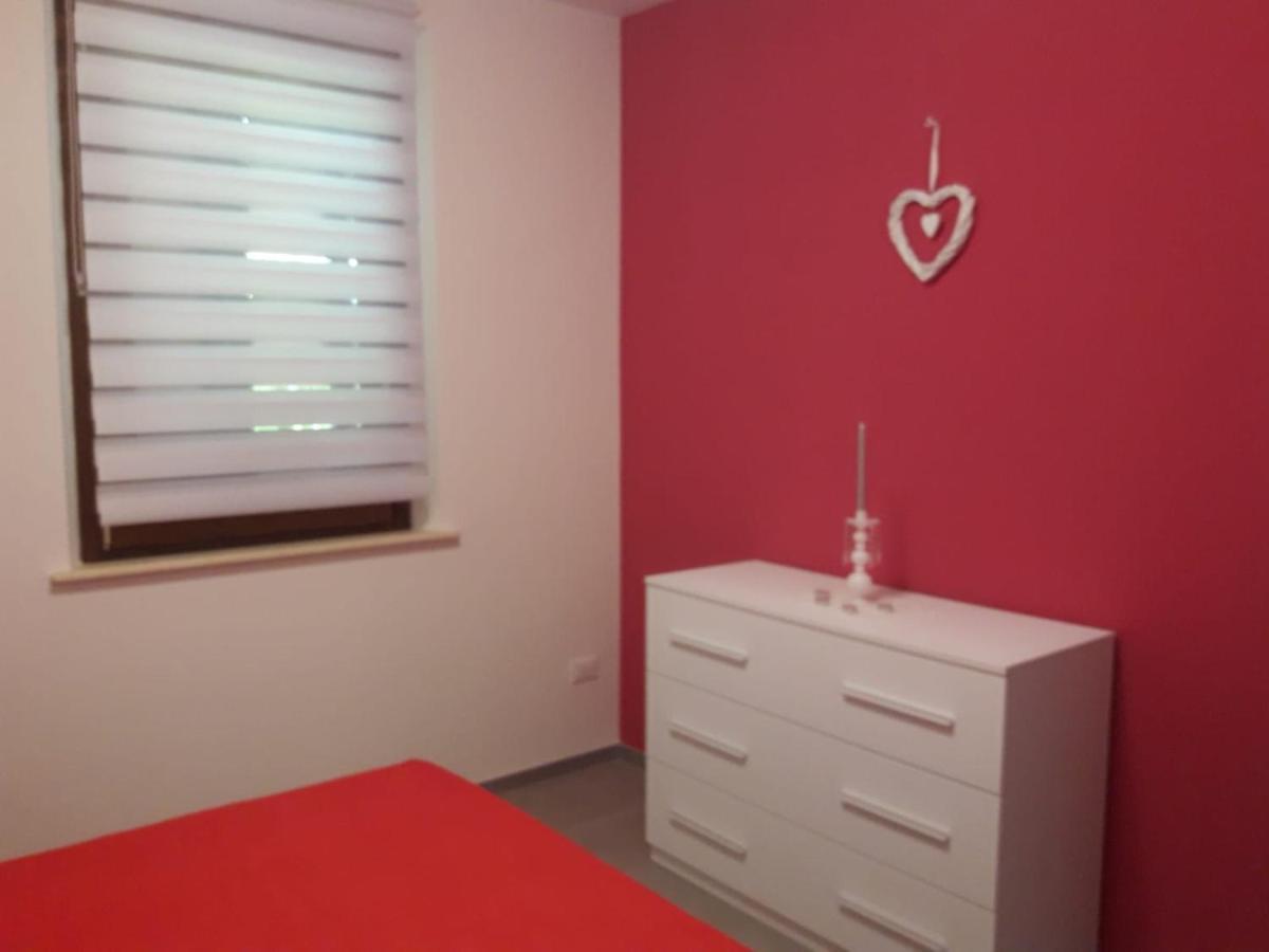 Tulipano Appartamenti Marotta Exterior foto